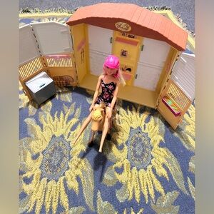 Vintage Barbie Horse Stable Play set
